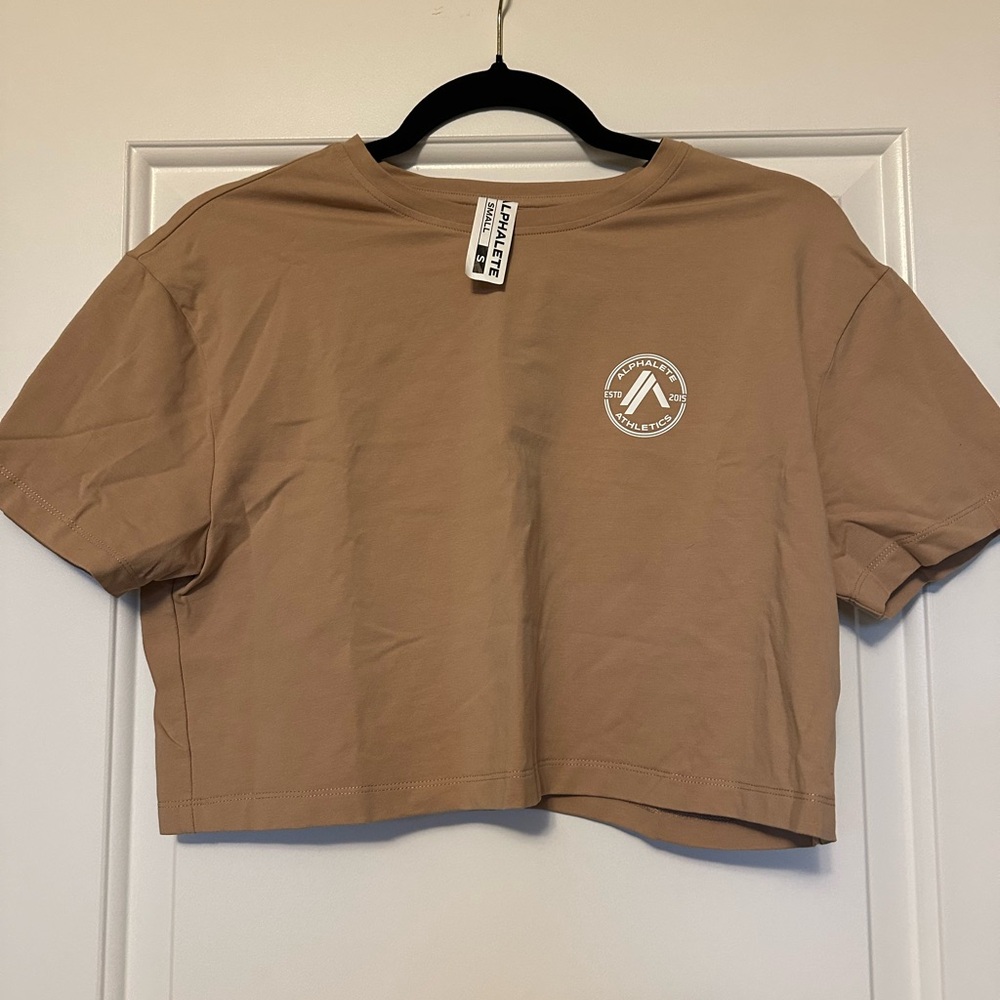 Alphalete Cropped Tshirt